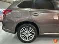 Mitsubishi Outlander PHEV Kaiteki 4WD Gris - thumbnail 11