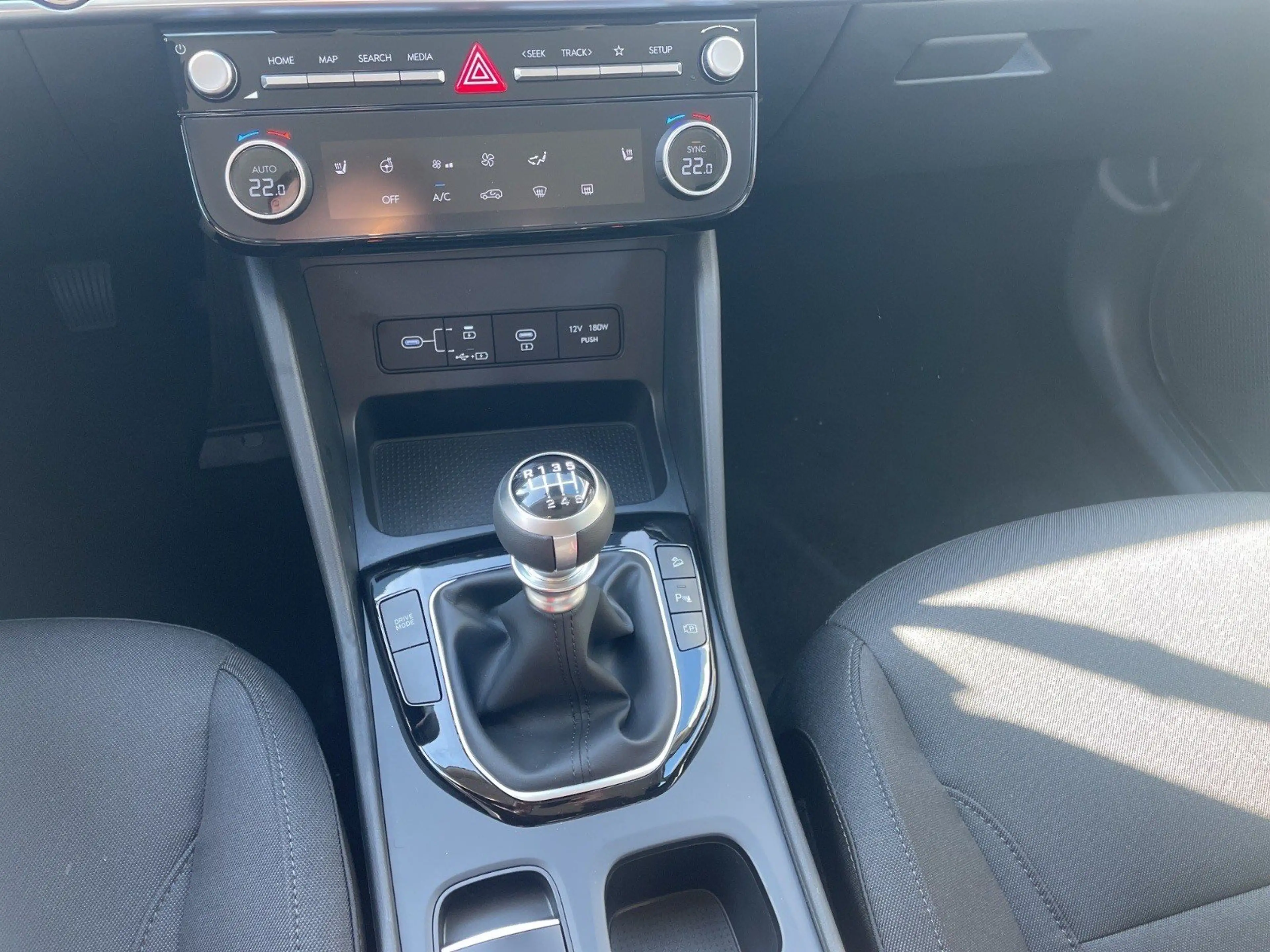 Hyundai TUCSON NX4 (01.07.2020-) Tucson NX4 Edition 35 1,6 T-GDi — photo 12