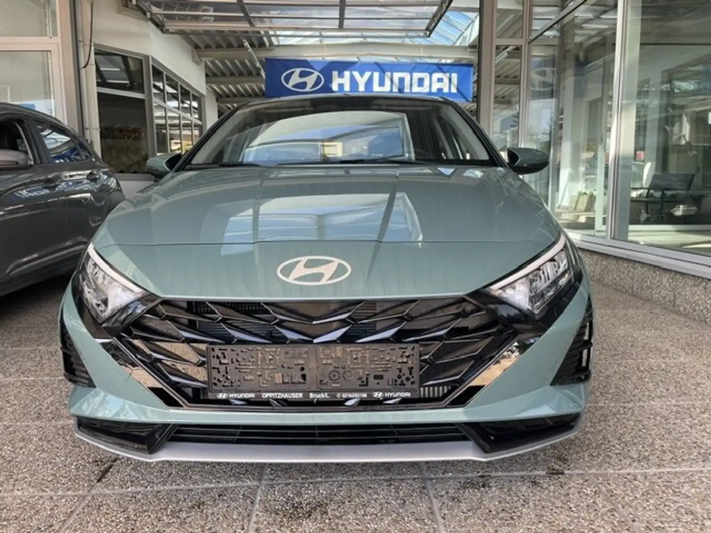 Hyundai i20 1,0 T-GDI GO Grün - 2