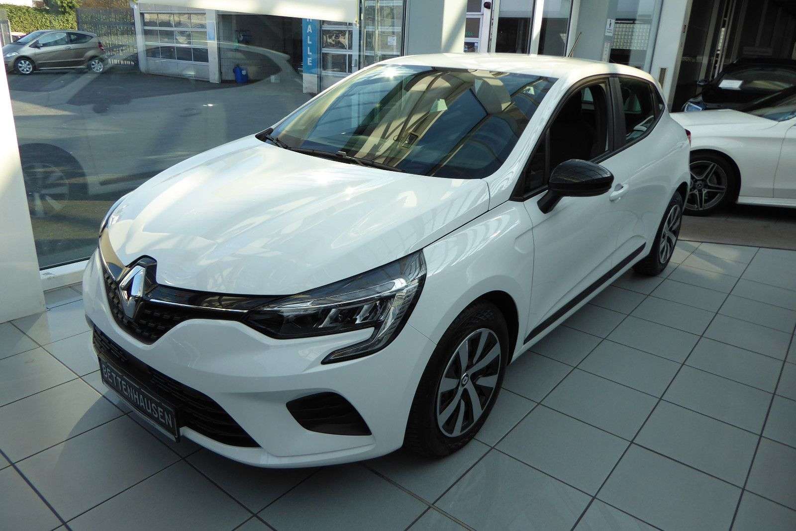 Second hand Renault Clio 1.0