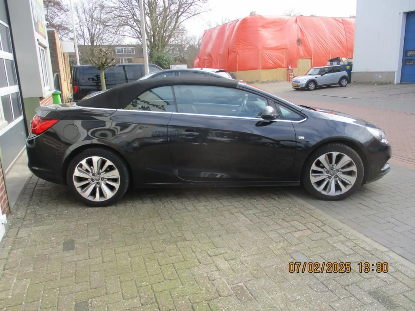 Opel Cascada 1.4 Turbo ecoFlex Cosmo Zwart - 2