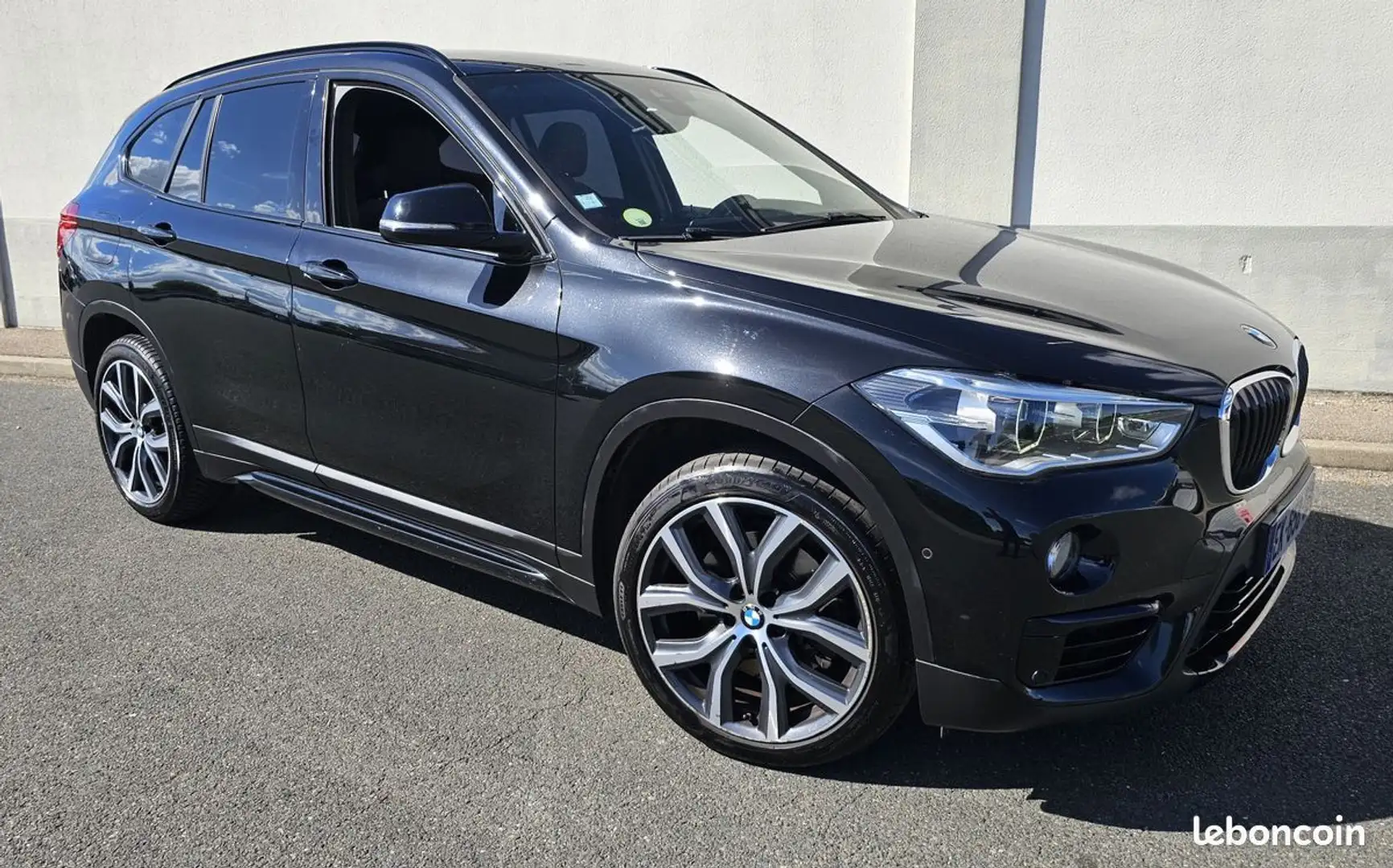 BMW X1 f48 2.0d 190 cv pack m Noir - 2