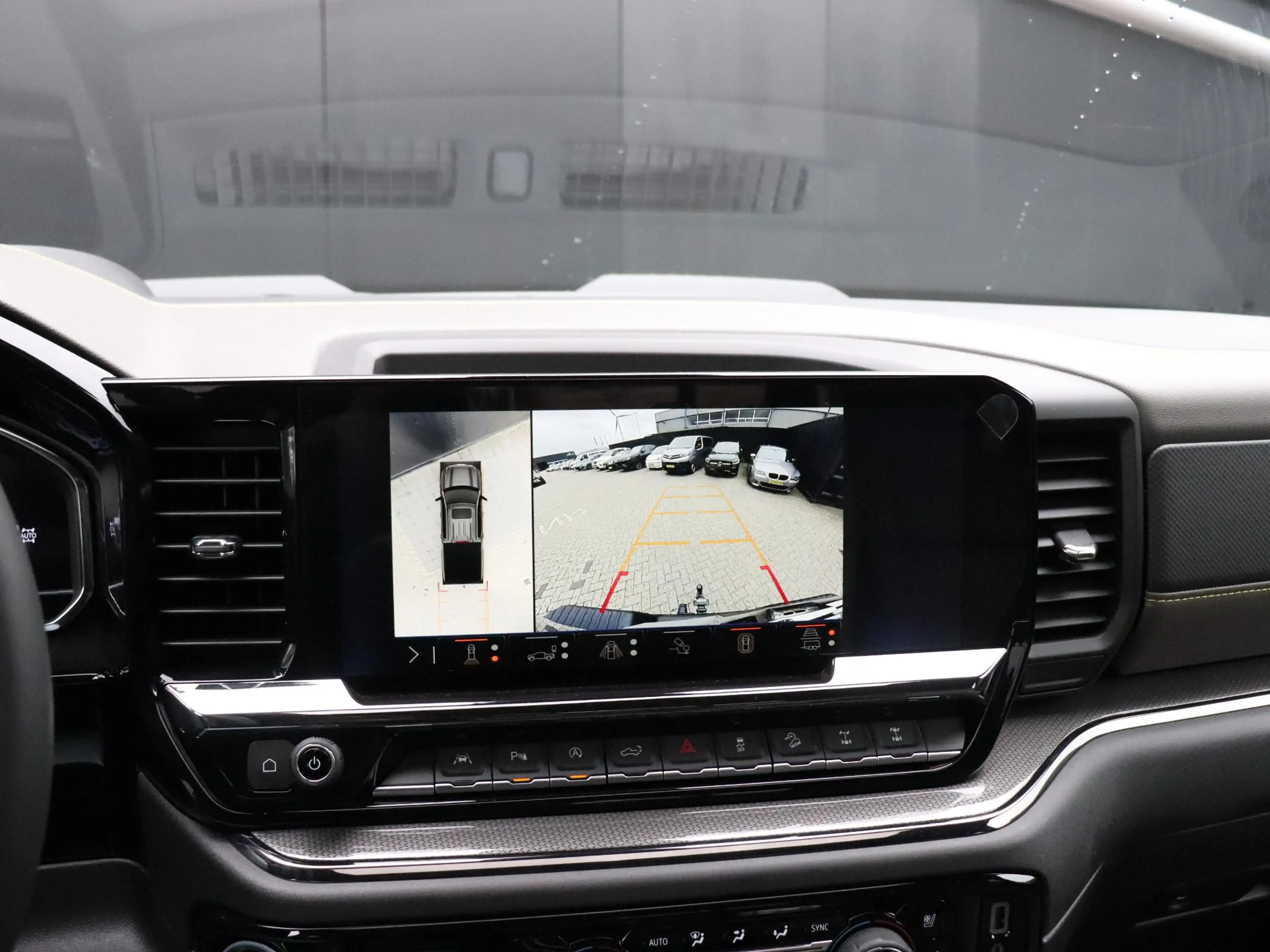 Chevrolet Silverado ZR2 | LEDER | MEMORY | BOSE | TREKHAAK | STOELVERK — photo 9
