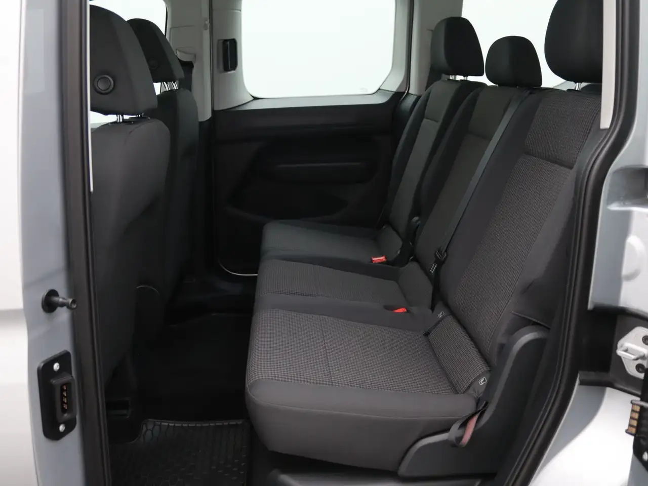 Volkswagen Caddy Kombi DSG / Navi, Bluetooth, SHZ, AHK, ACC 14