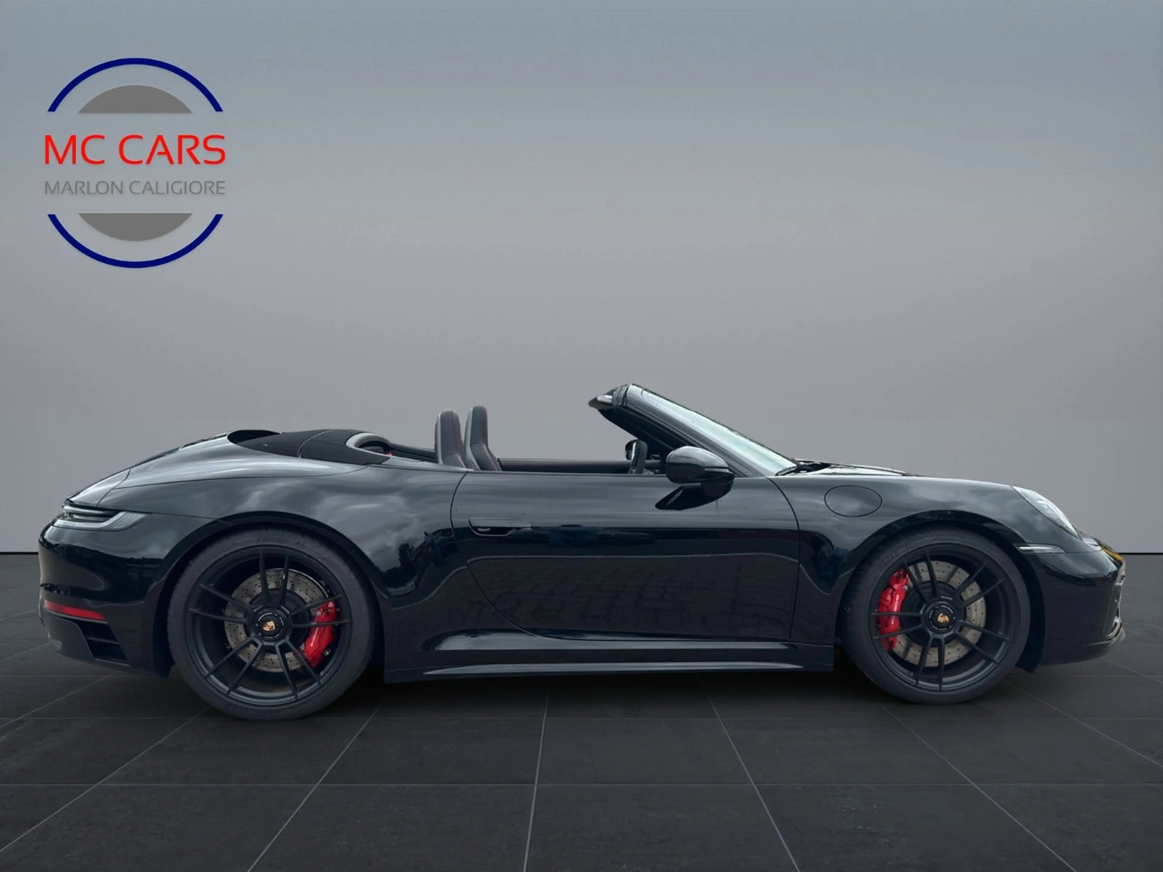 Porsche 911 Carrera GTS Cabriolet — photo 6