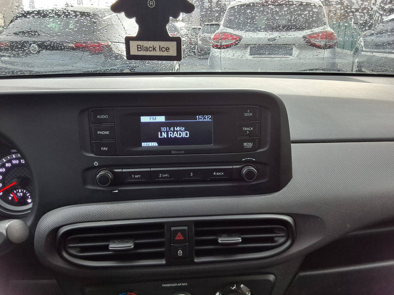 Hyundai i10 1.0i Air 1STE EIGENAAR BLEUT  USB — photo 15