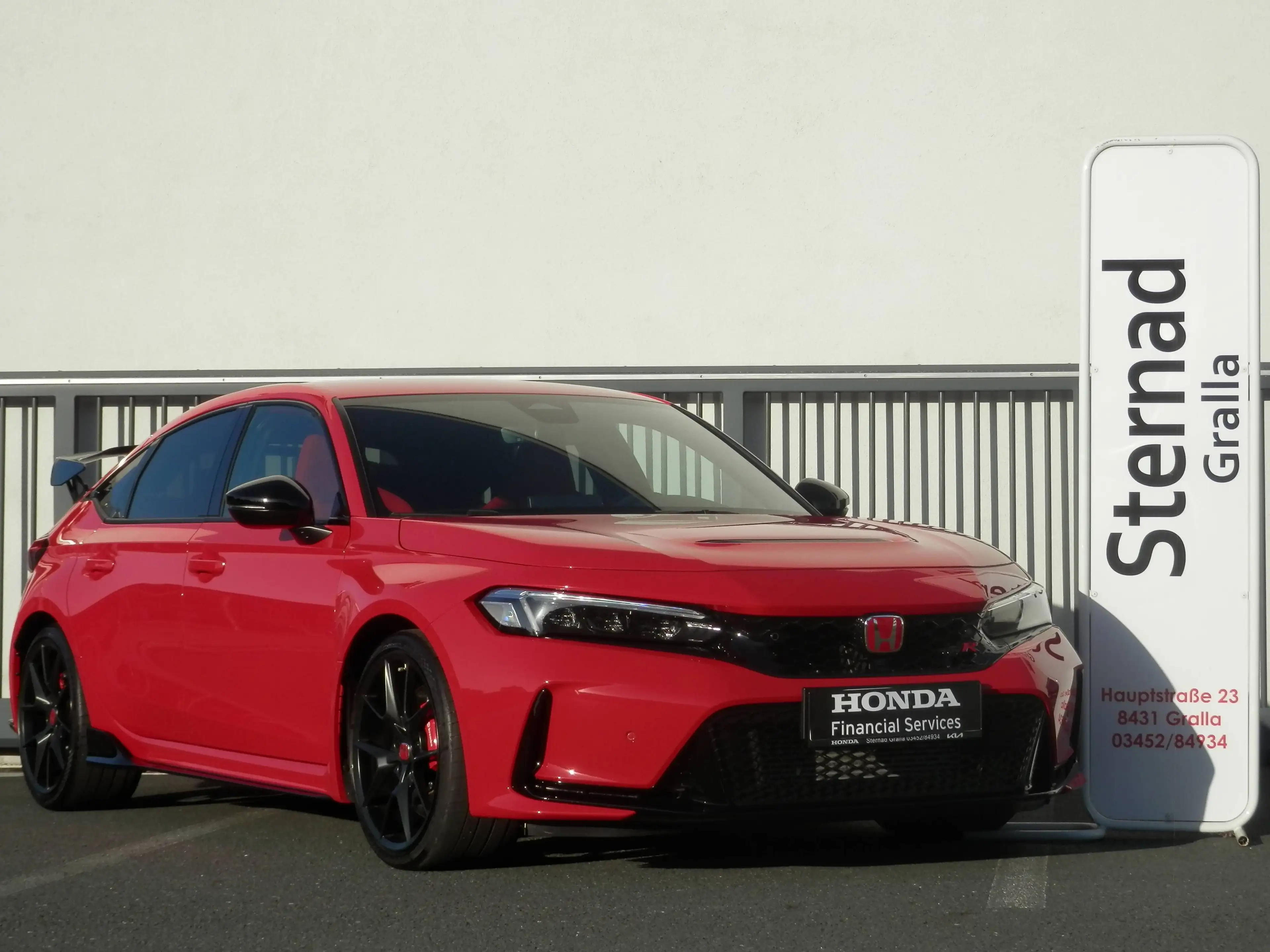 Honda Civic 2,0 VTEC Turbo Type R — photo 3