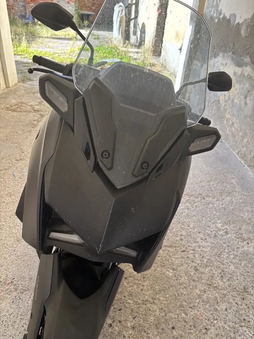 Yamaha X-Max 125 pelle - 2
