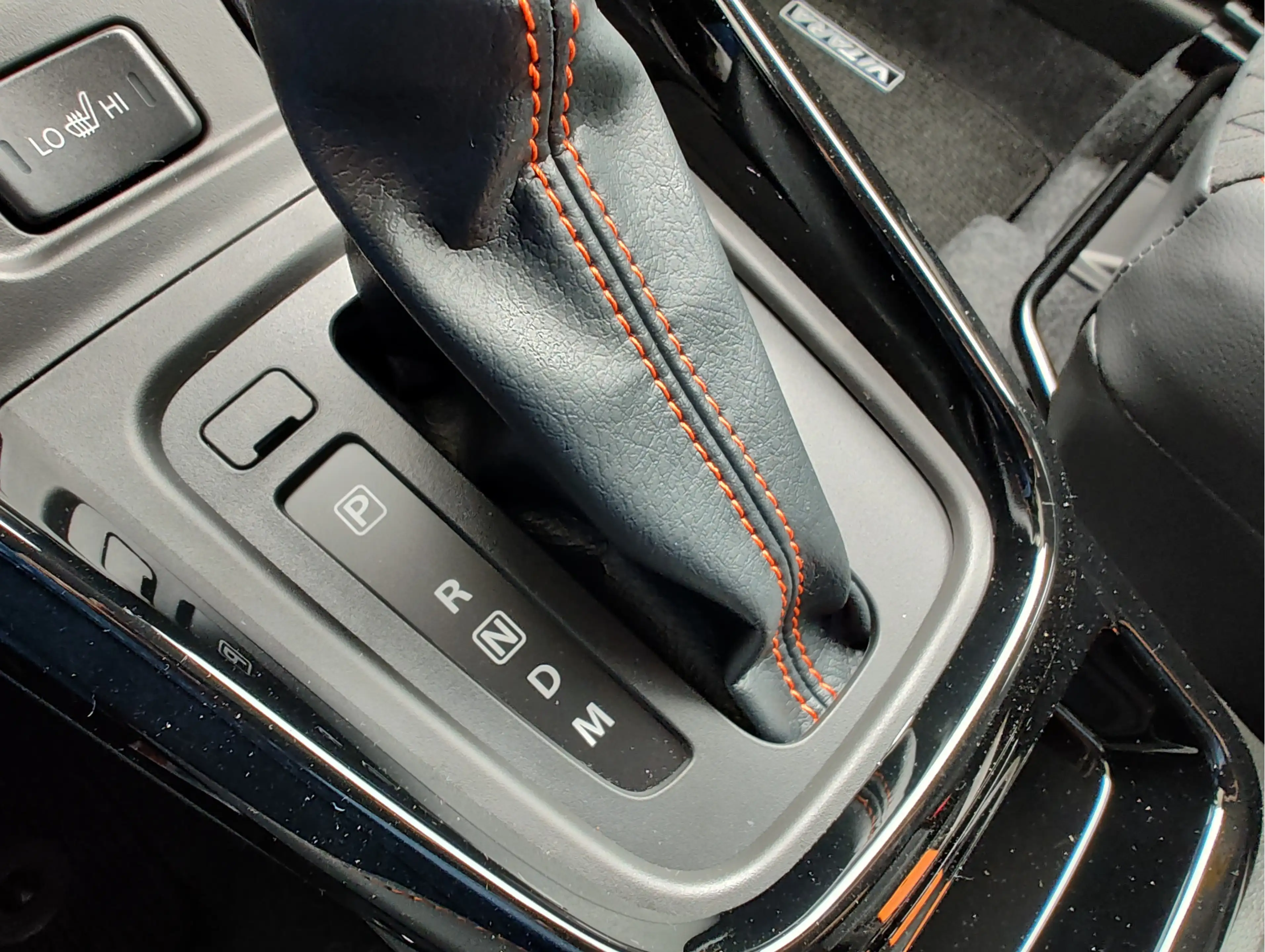 Suzuki Vitara 1.4 BOOSTERJET SMART HYBRID SPECIAL EDITION | DEMO — photo 17