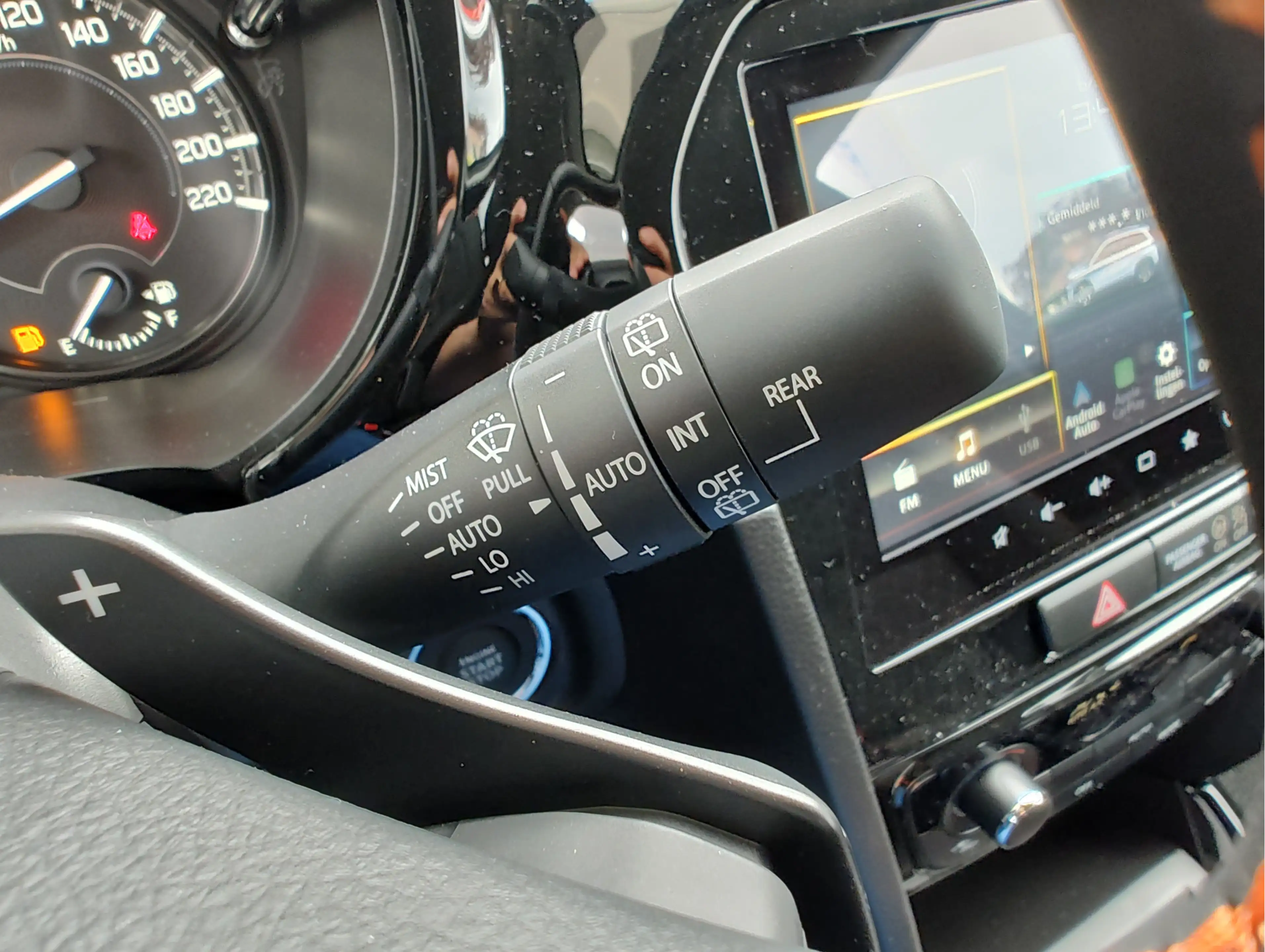 Suzuki Vitara 1.4 BOOSTERJET SMART HYBRID SPECIAL EDITION | DEMO — photo 27