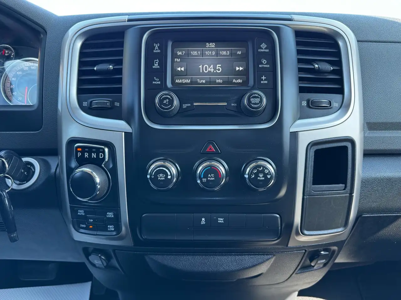 RAM 1500 photo RAM 1500