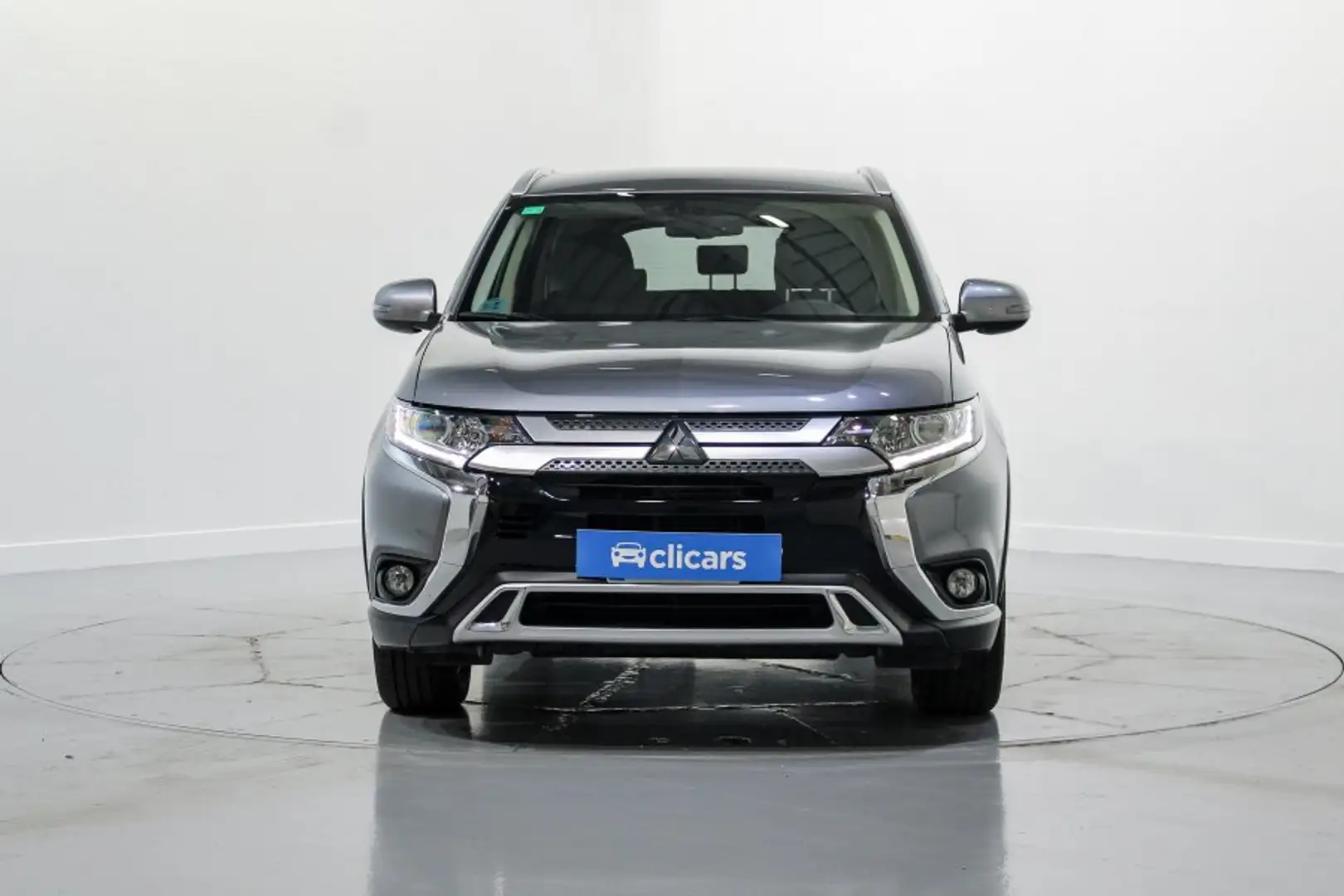 Mitsubishi Outlander 200 MPI Motion 2WD 7pl. CVT Сірий - 2