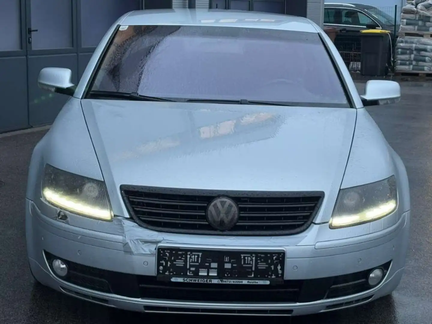 Volkswagen Phaeton Phaeton 3.0 TDI 4motion pickerl 1.26 Grijs - 1