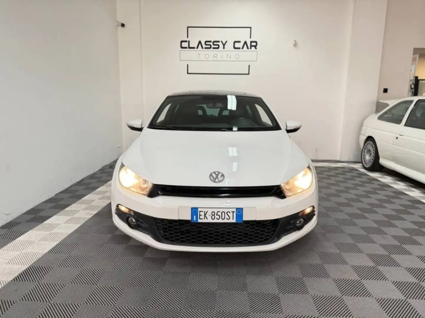 Volkswagen Scirocco 2.0 tsi Edition Blanco - 2