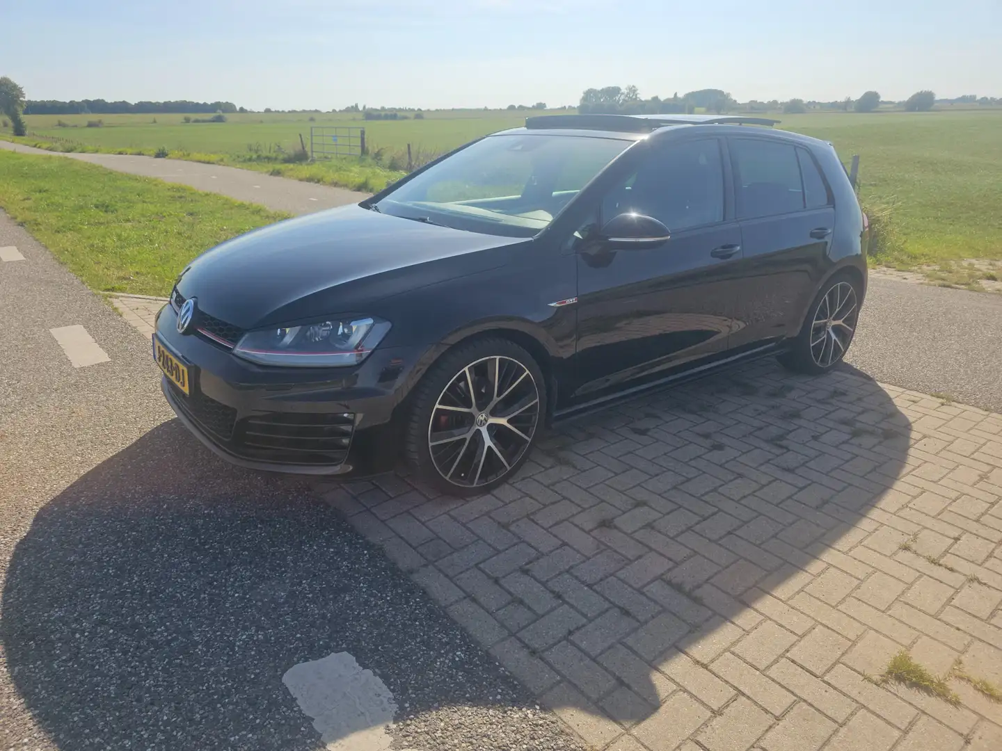 Volkswagen Golf 7 Gti Zwart - 1