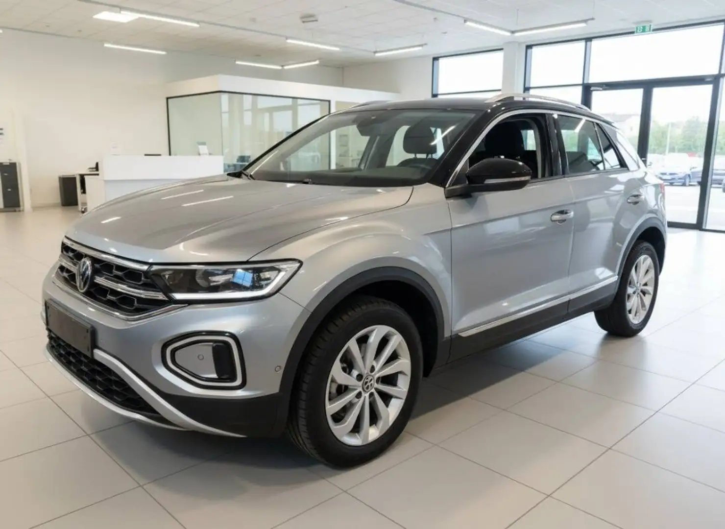 Volkswagen T-Roc 2.0 tdi Style 115cv - 1