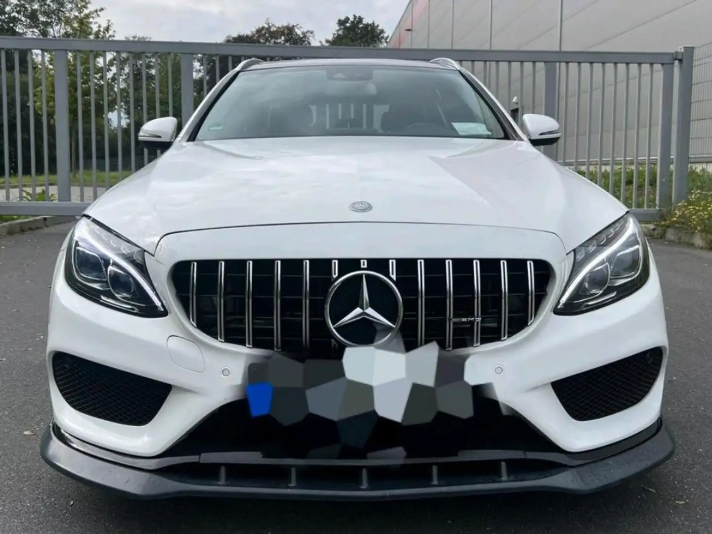 Mercedes-Benz C 400 C 400 4Matic T 7G-TRONICAMG Line Weiß - 1