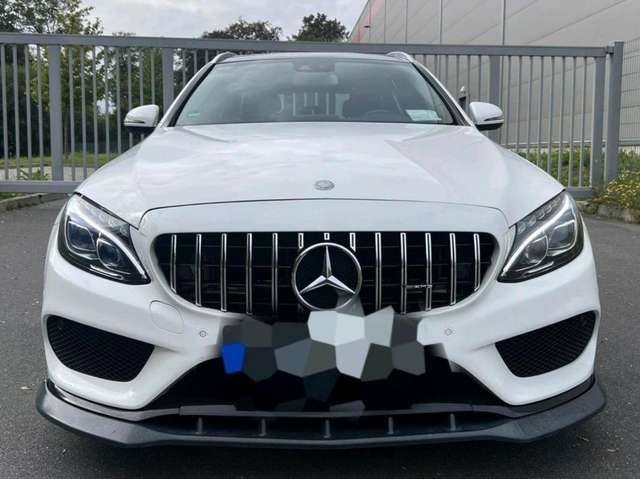 Imagine Mercedes-Benz C 400 C 400 4Matic T 7G-TRONICAMG Line