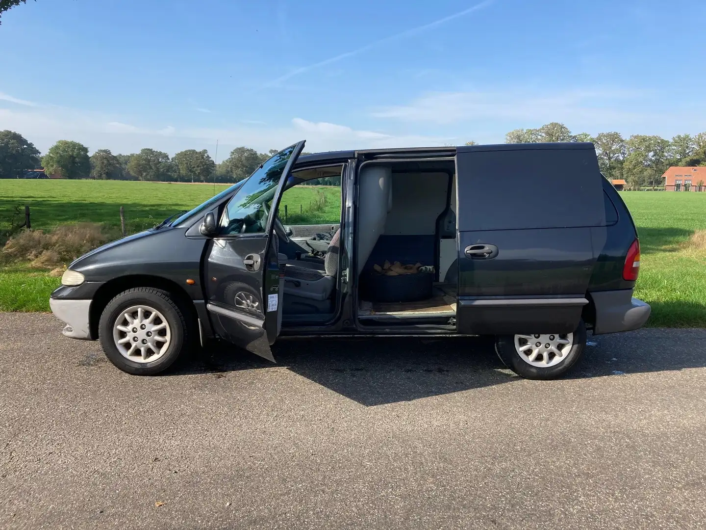 Dodge RAM RAM 2.5 td Gris - 1
