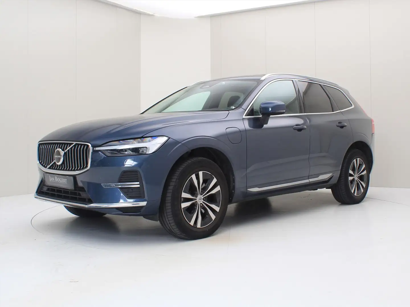 Volvo XC60 T6 Twin Engine 340pk Geartronic AWD Inscription Ex Blauw - 1