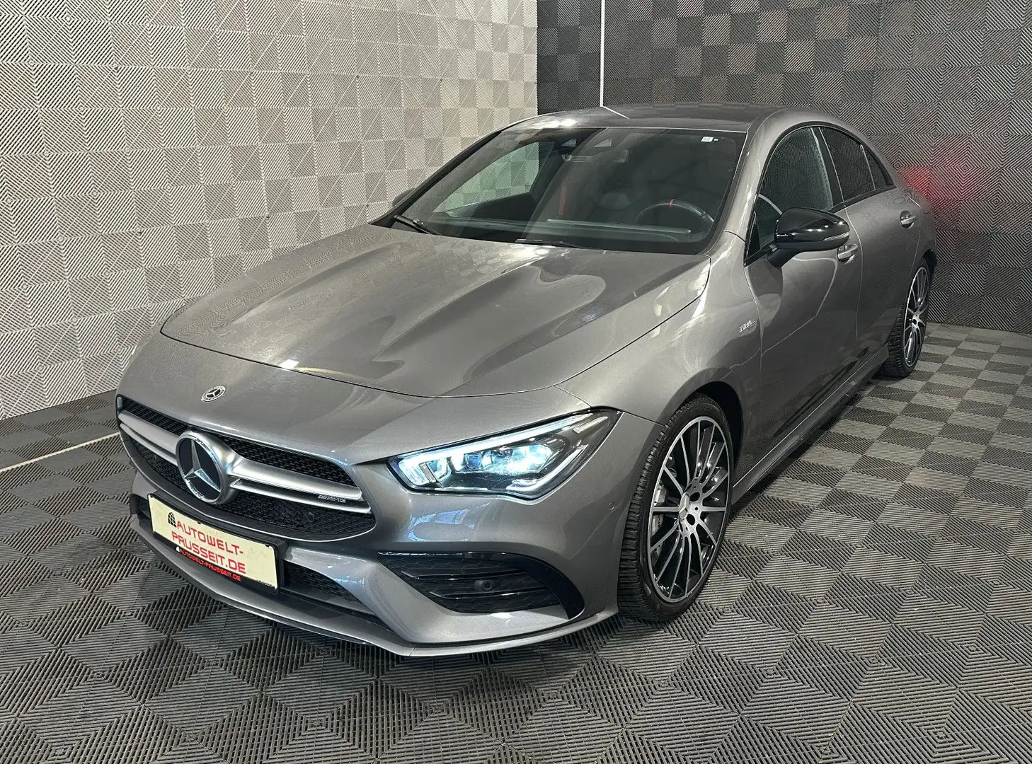 Mercedes-Benz CLA 35 AMG 4M*ENERGIZING*MULTIBEAM-NIGHT-R.KAM Gris - 2