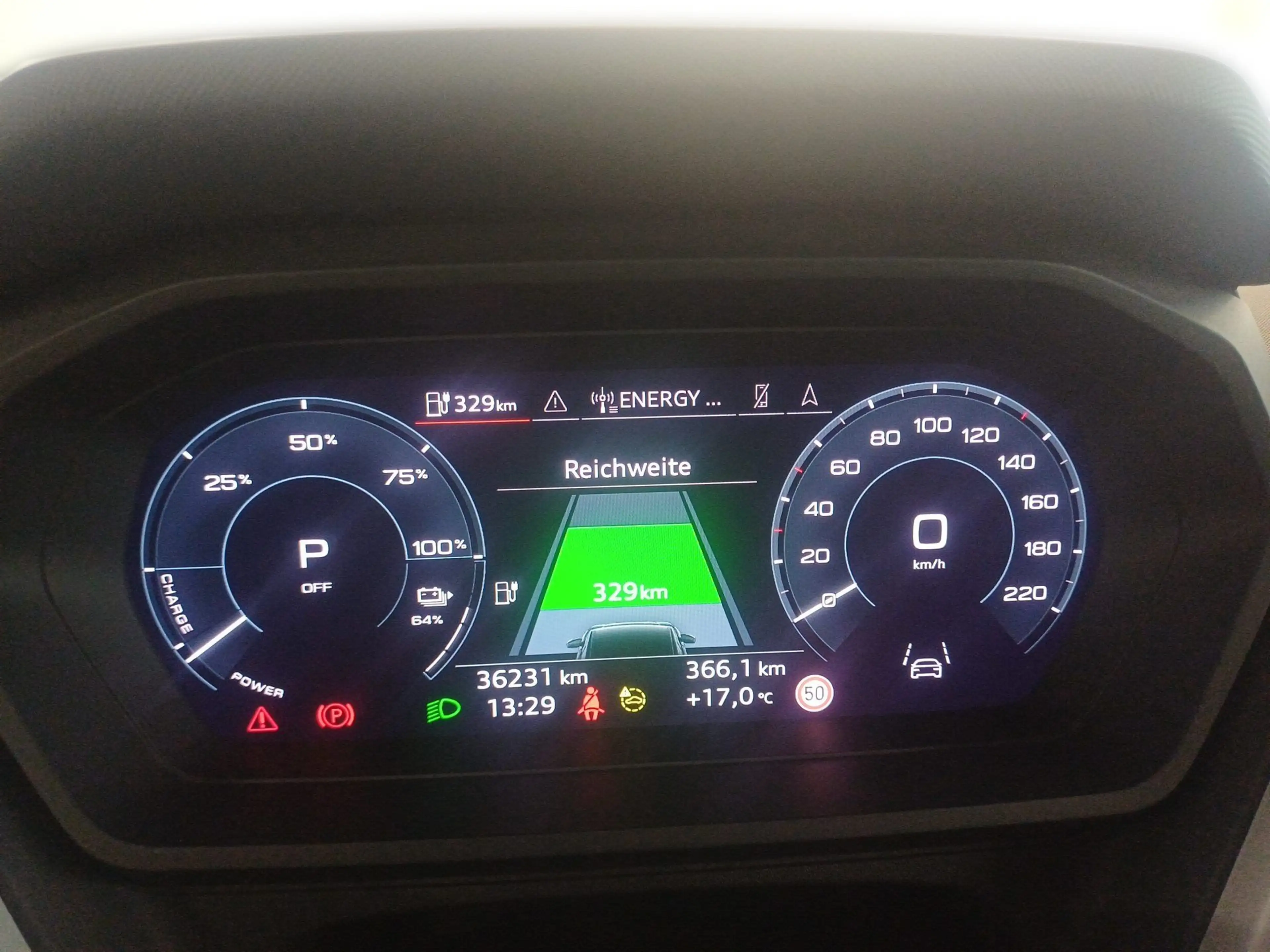 Audi Q4 e-tron *SHZ*19 ZOLL LM*KAMERA*AHK*LED*NAVI* — photo 8