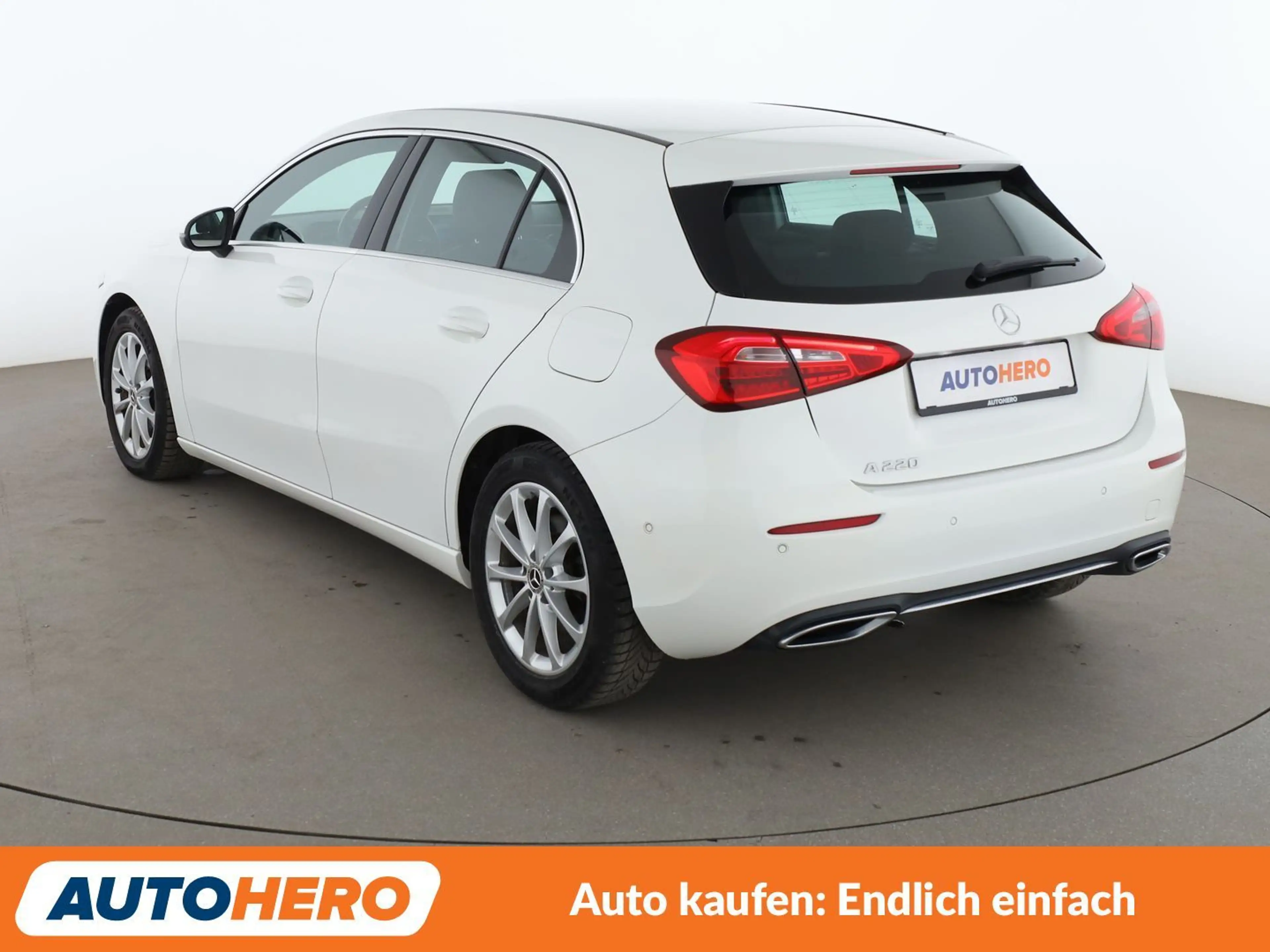 Mercedes-Benz A 220 A 220 Progressive Aut.*NAV*TEMPO*PLA*PDC*SHZ*BT* — photo 4