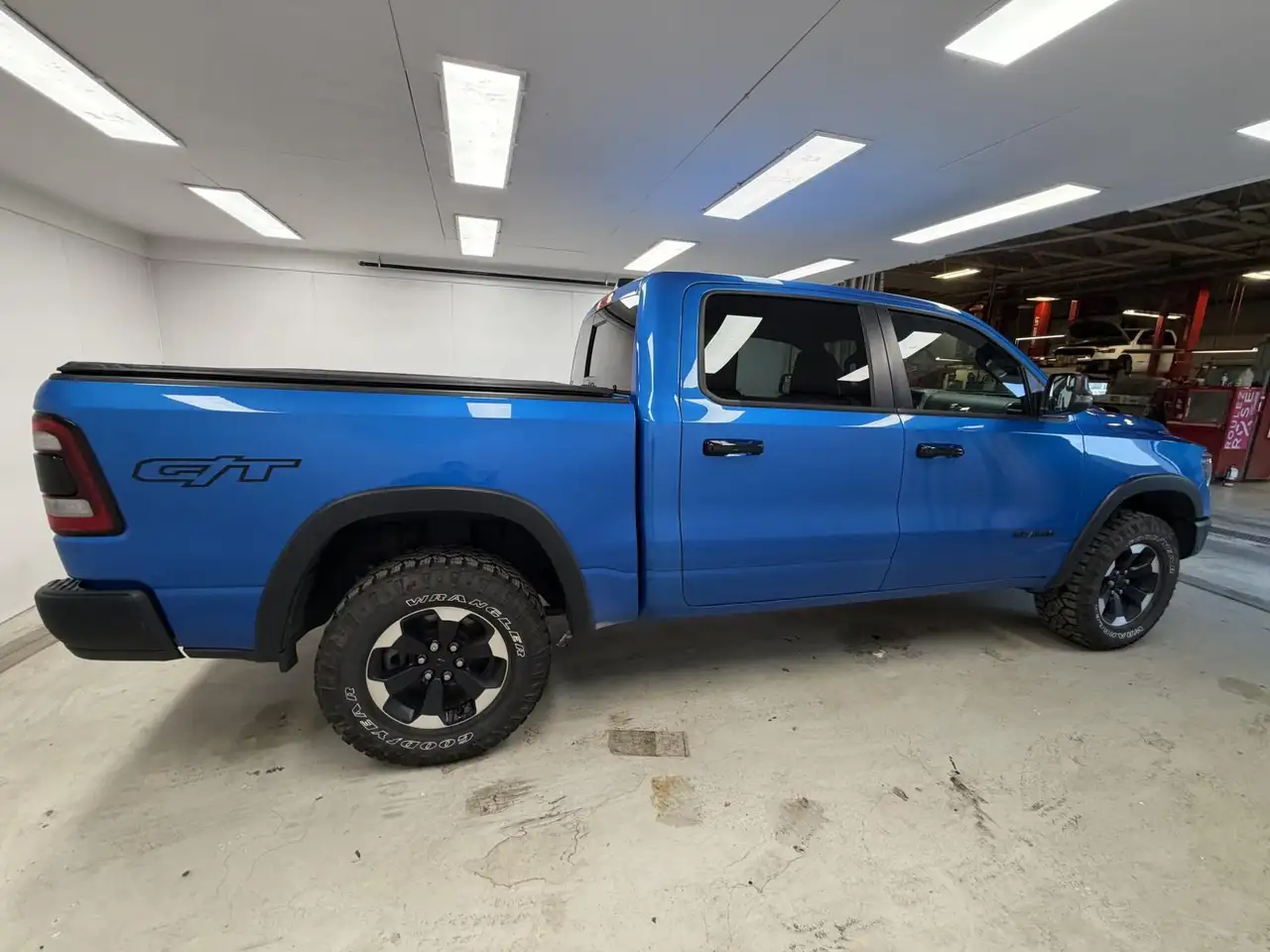 RAM 1500 снимка RAM 1500