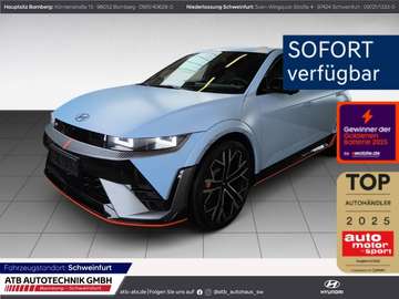 84kWh 609PS 4WD HUD Navi Soundsystem