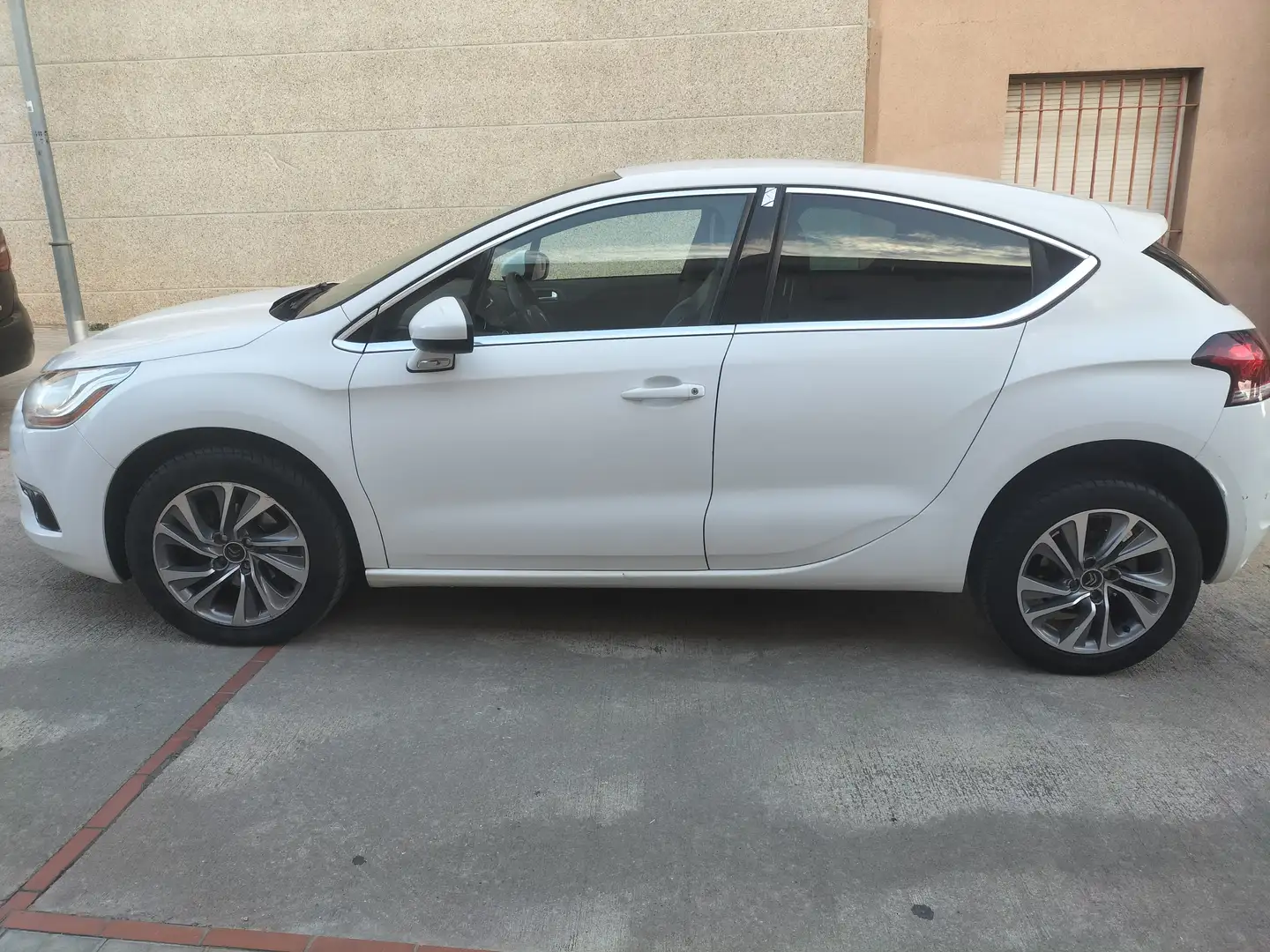 Citroen DS4 DS4 1.6e-HDi Style STT 112 Style Blanco - 2