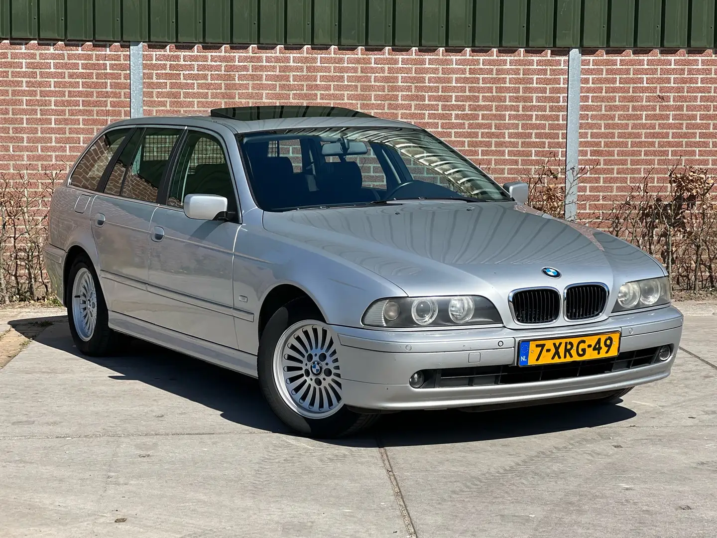 BMW 520 520i Lifestyle Edition Grijs - 1