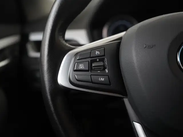 BMW X1 view 9