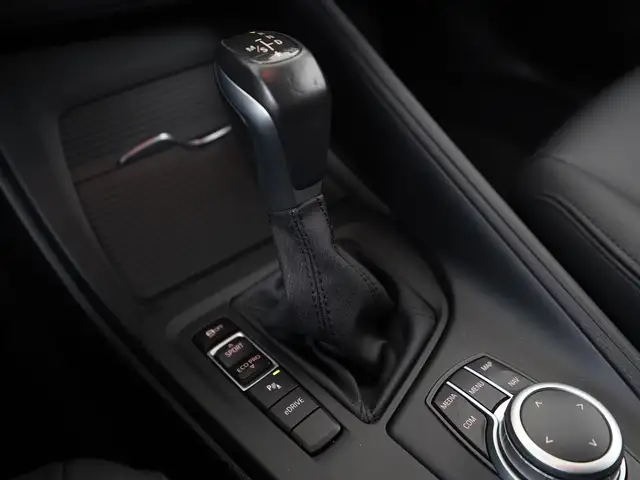 BMW X1 view 13