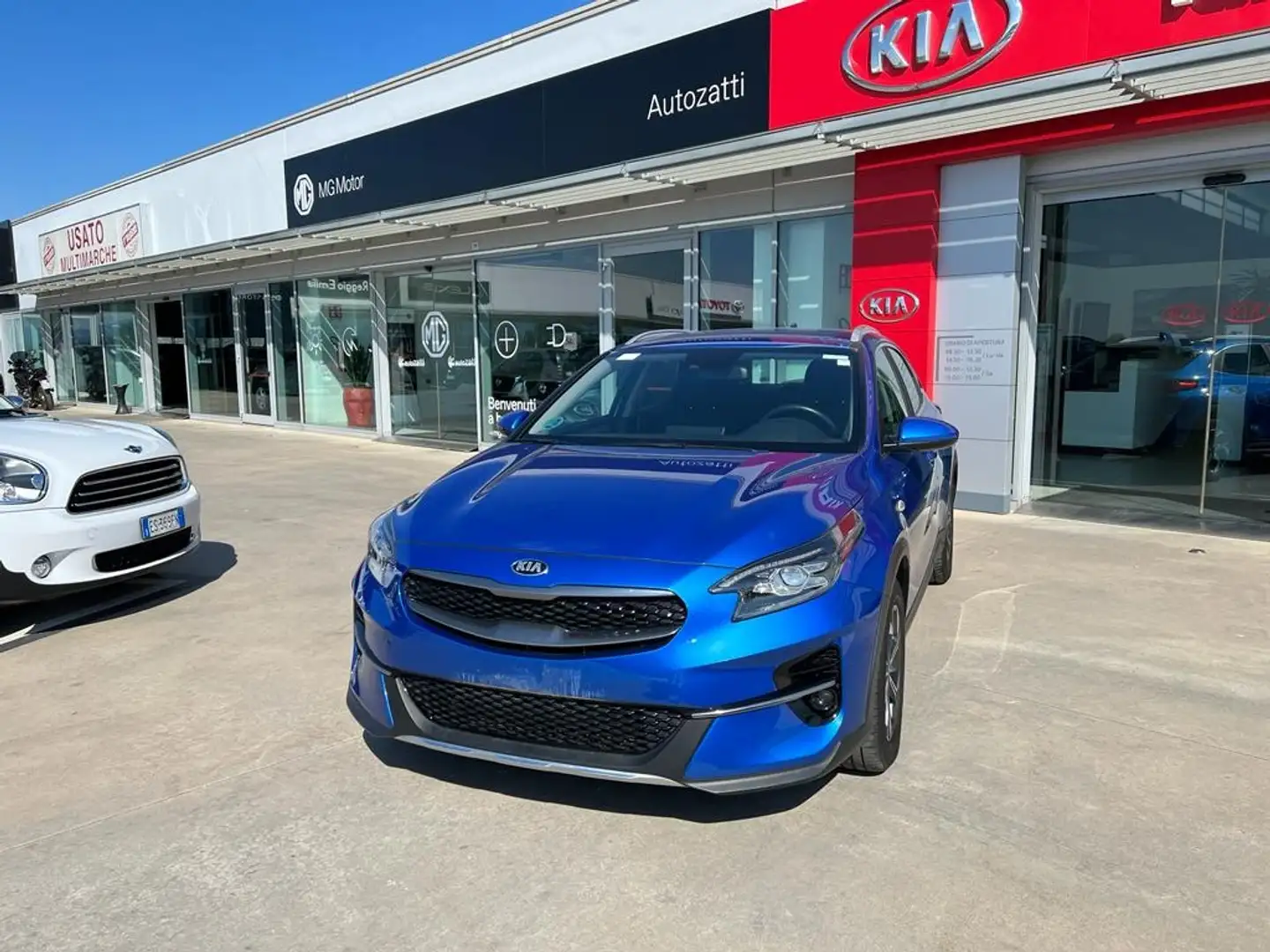 Kia XCeed 1.0 T-GDI Urban Blu/Azzurro - 2