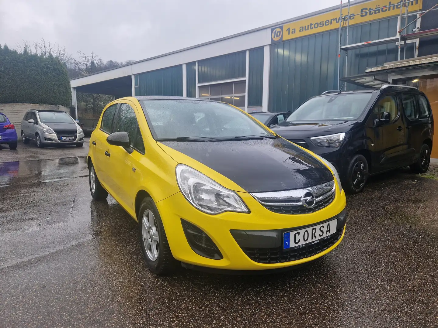 Opel Corsa D 5-t 1.2, PDC, KLIMA, ALU Gelb - 2