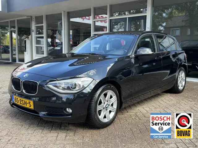 BMW 114 1-serie 114i EDE Business+ Trekhaak, Navi, LM..