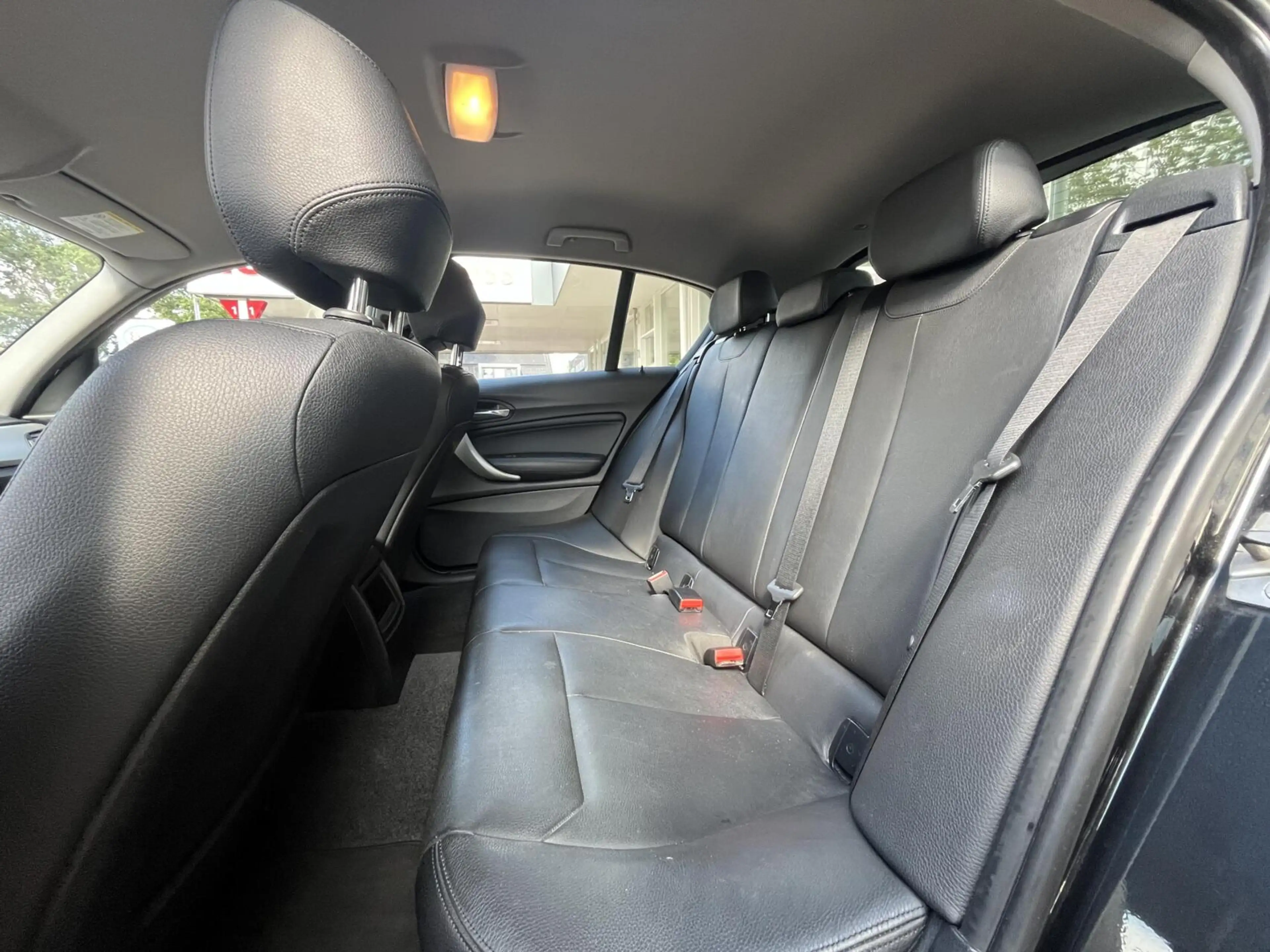 BMW 114 1-serie 114i EDE Business+ Trekhaak, Navi, LM.. — photo 6