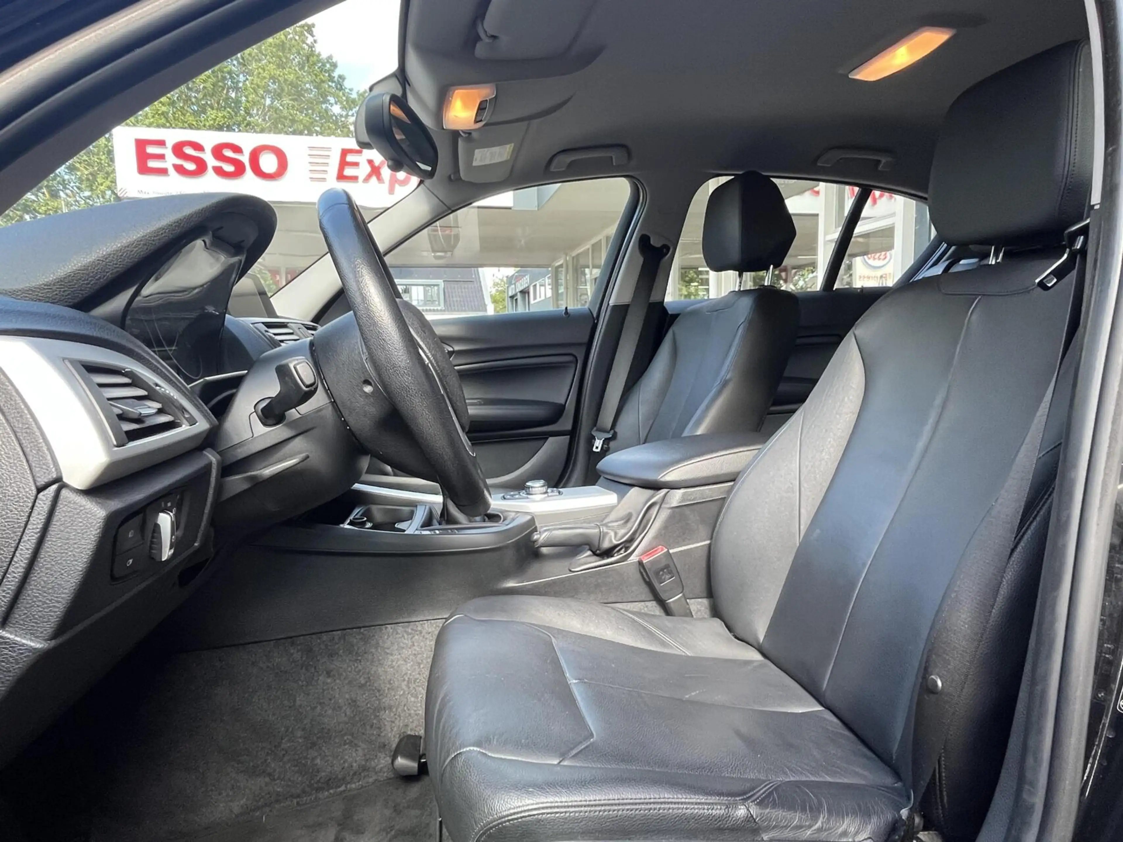 BMW 114 1-serie 114i EDE Business+ Trekhaak, Navi, LM.. — photo 4