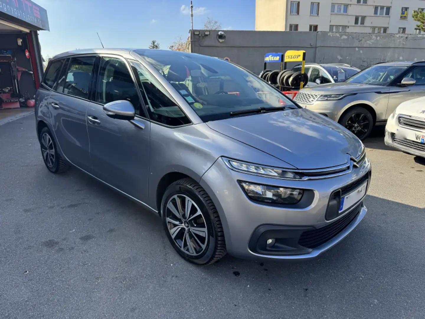 Citroen Grand C4 Picasso BLUEHDI 120CH BUSINESS S\u0026S EAT6 BOITE AUTOMATIQUE Gris - 2