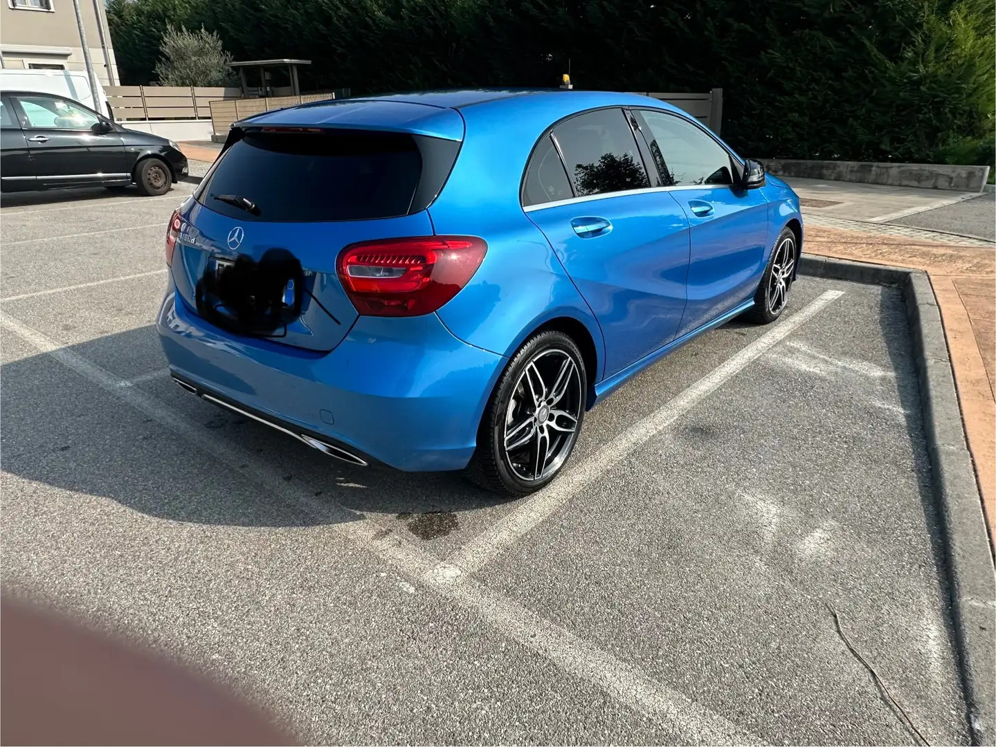 Mercedes-Benz A 180 Classe A - W176 d Sport my16 Blu/Azzurro - 2
