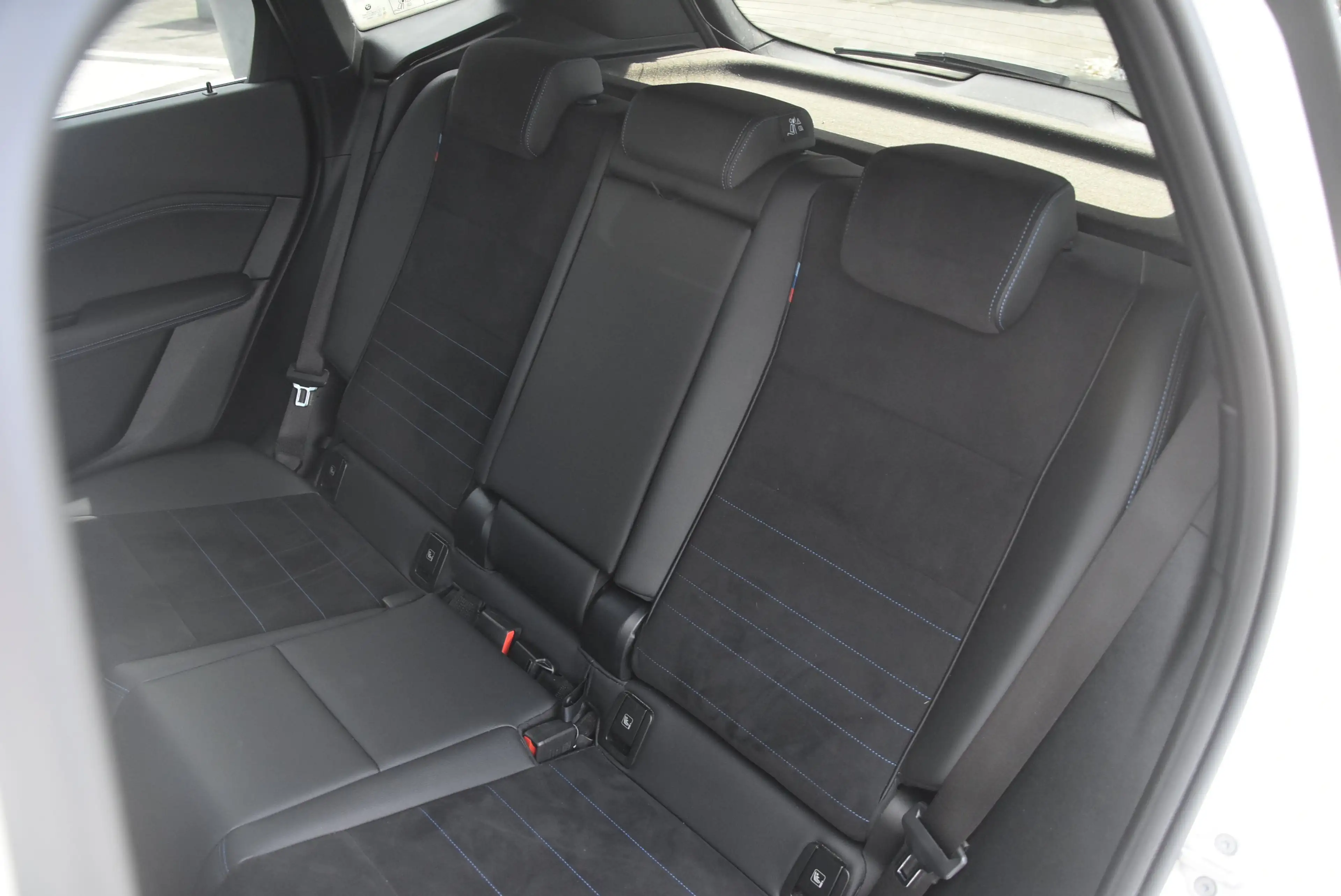 BMW 230 e xDrive Act.Tourer 327pk Plugin M-Sport/Cam/Led — photo 11