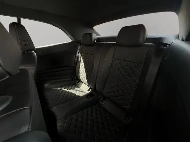 Volkswagen T-Roc view 15