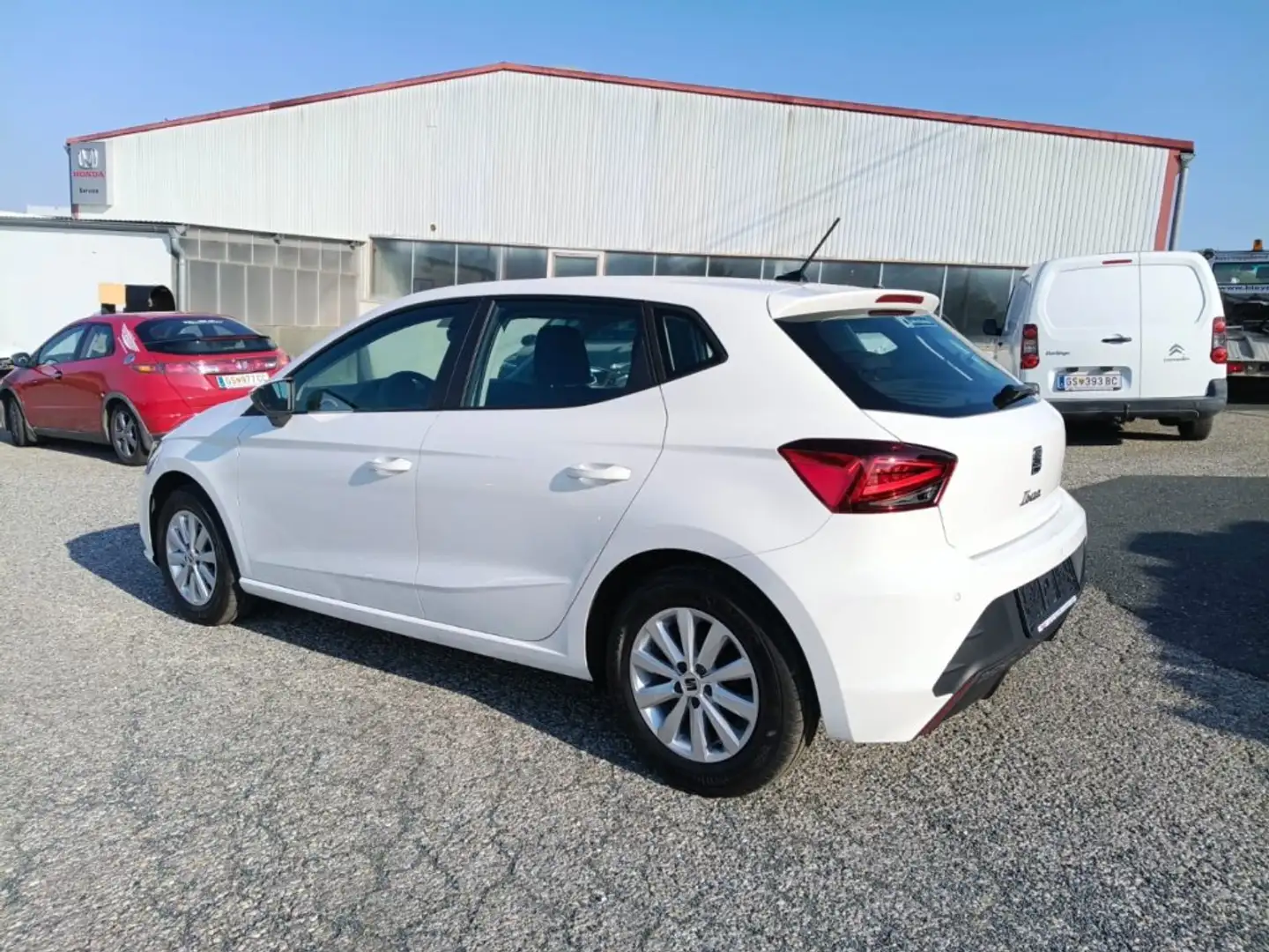 SEAT Ibiza Reference TSI 95PS Weiß - 2