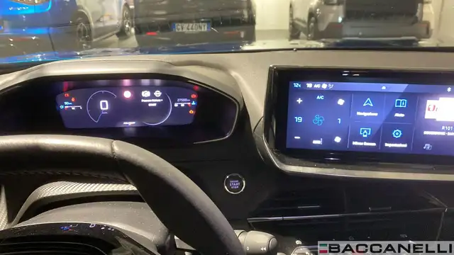 Peugeot 2008 view 15