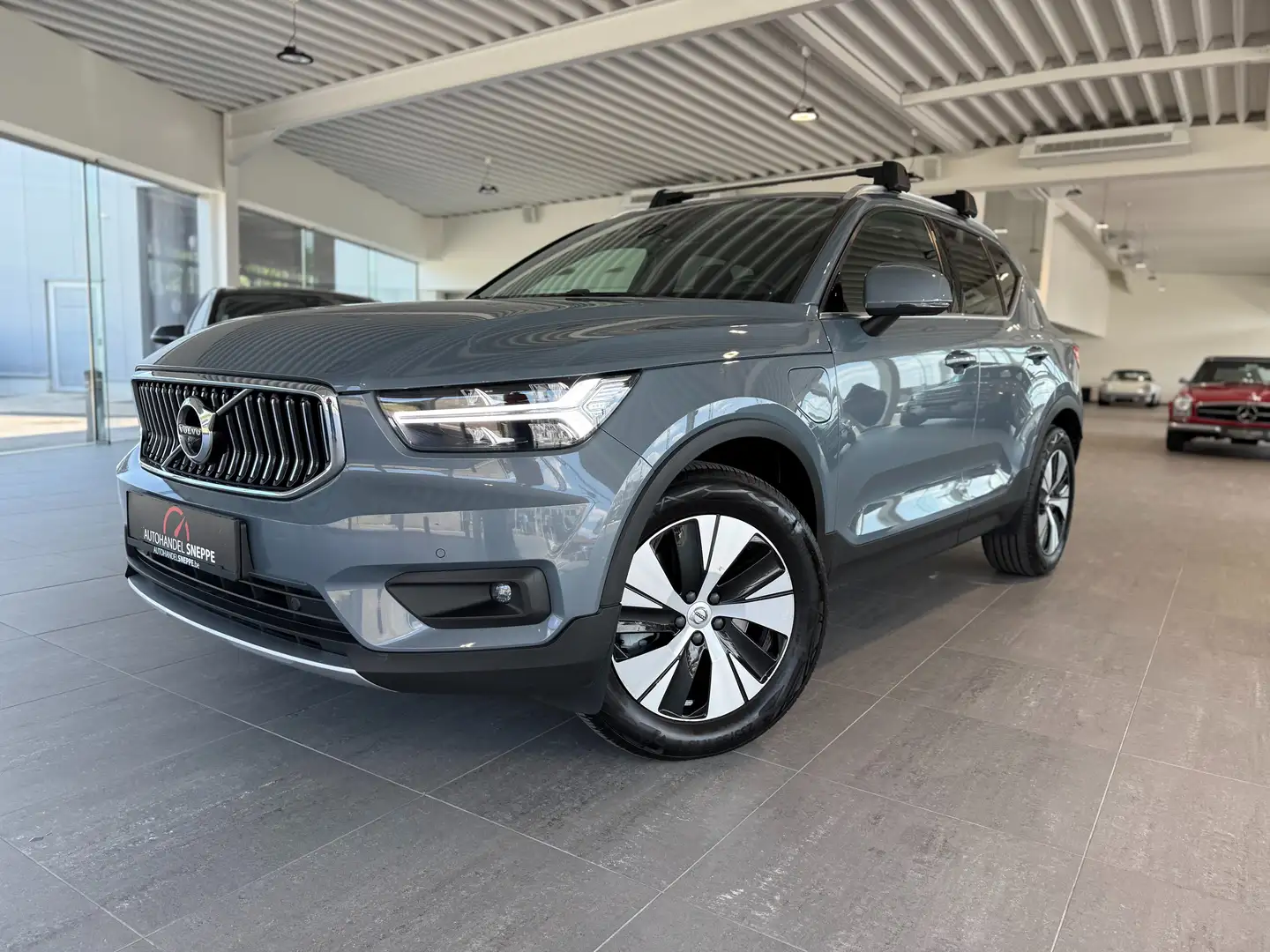 Volvo XC40 1.5 T4 PHEV Plug in hybride /Pano/Trekhaak/Enz.. Grigio - 1
