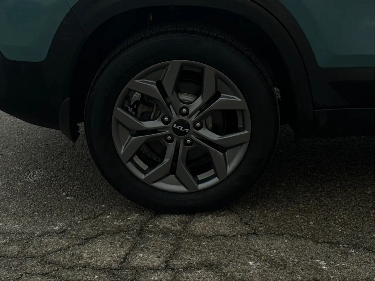 Kia Seltos снимка Kia Seltos