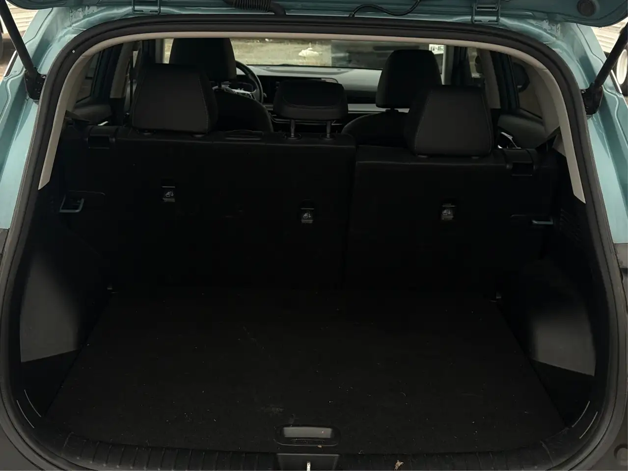Kia Seltos снимка Kia Seltos