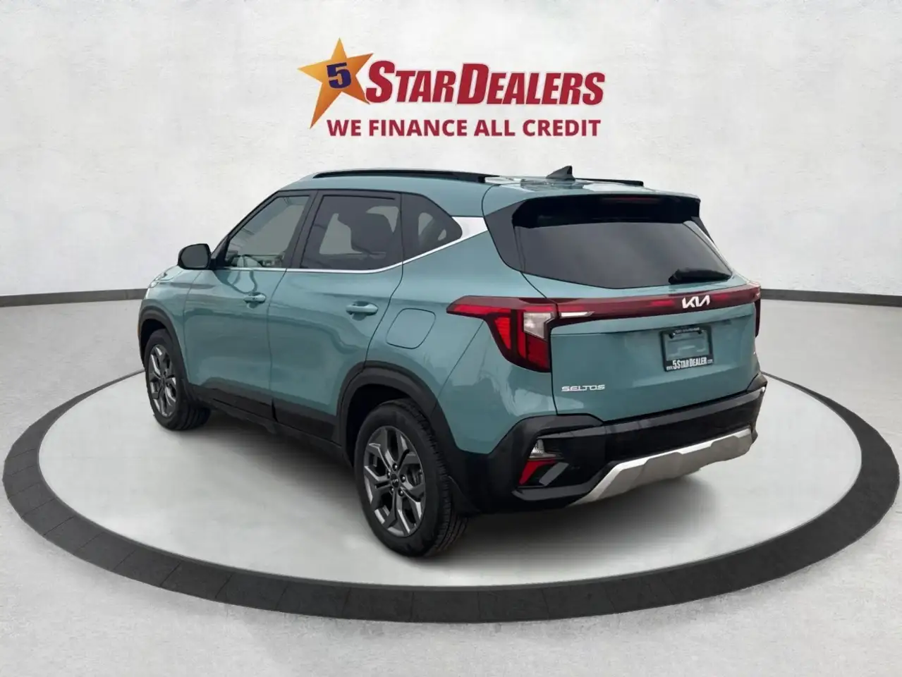 Kia Seltos снимка Kia Seltos
