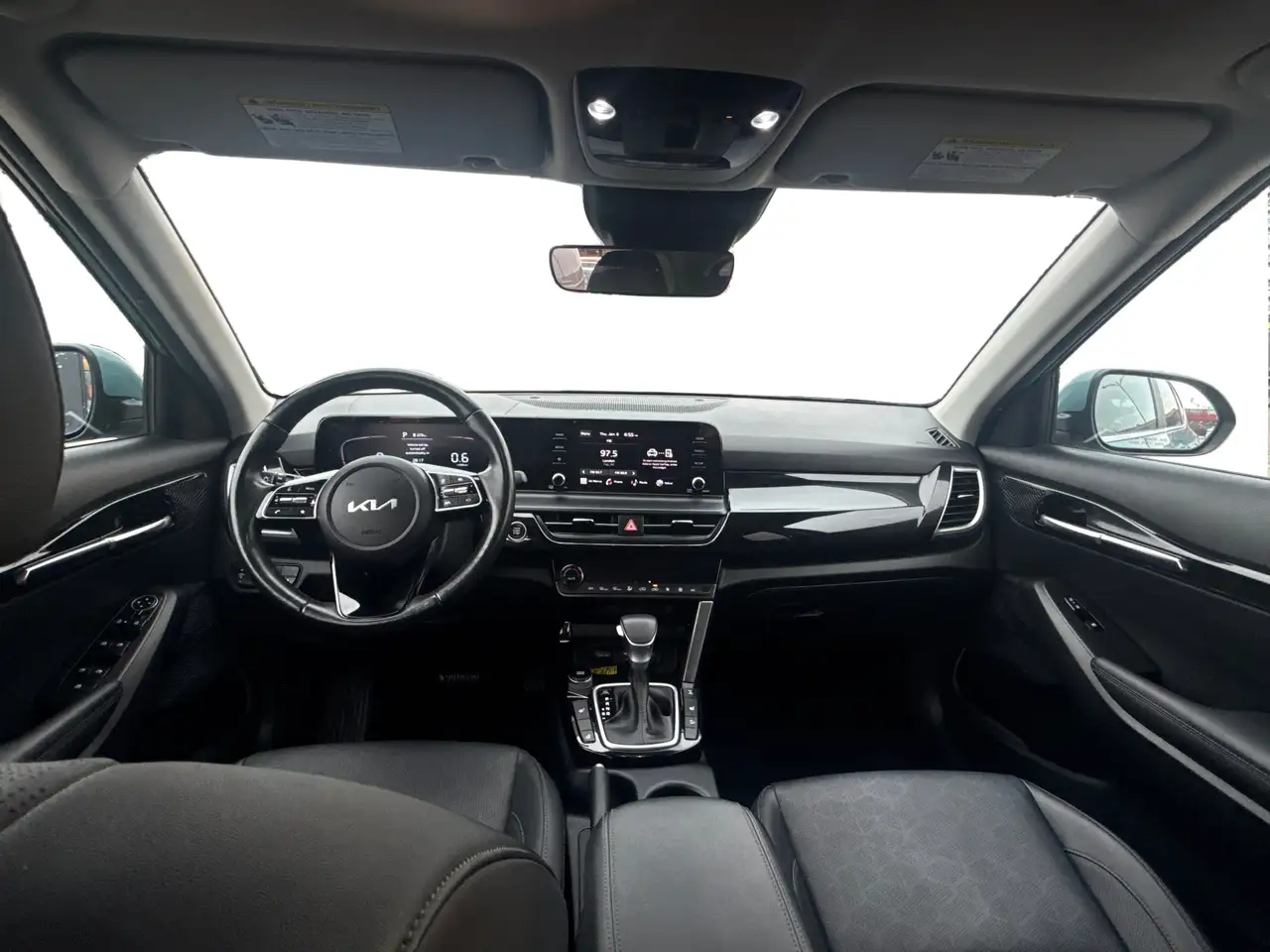 Kia Seltos снимка Kia Seltos
