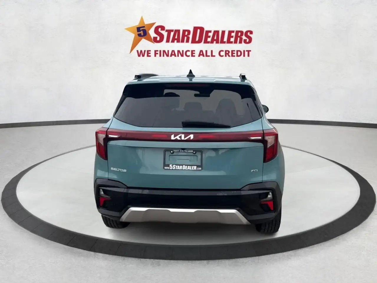 Kia Seltos снимка Kia Seltos